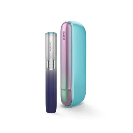 IQOS Iluma i Remix Limited Edition dokunmatik ekranlı tütün ısıtıcı ve özel tasarım şarj kutusu.
